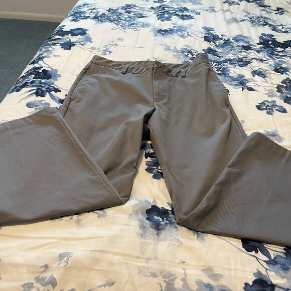 Van Heusen Men's Grey Pants  (any 2 pants for $15) - Picture 2 of 6